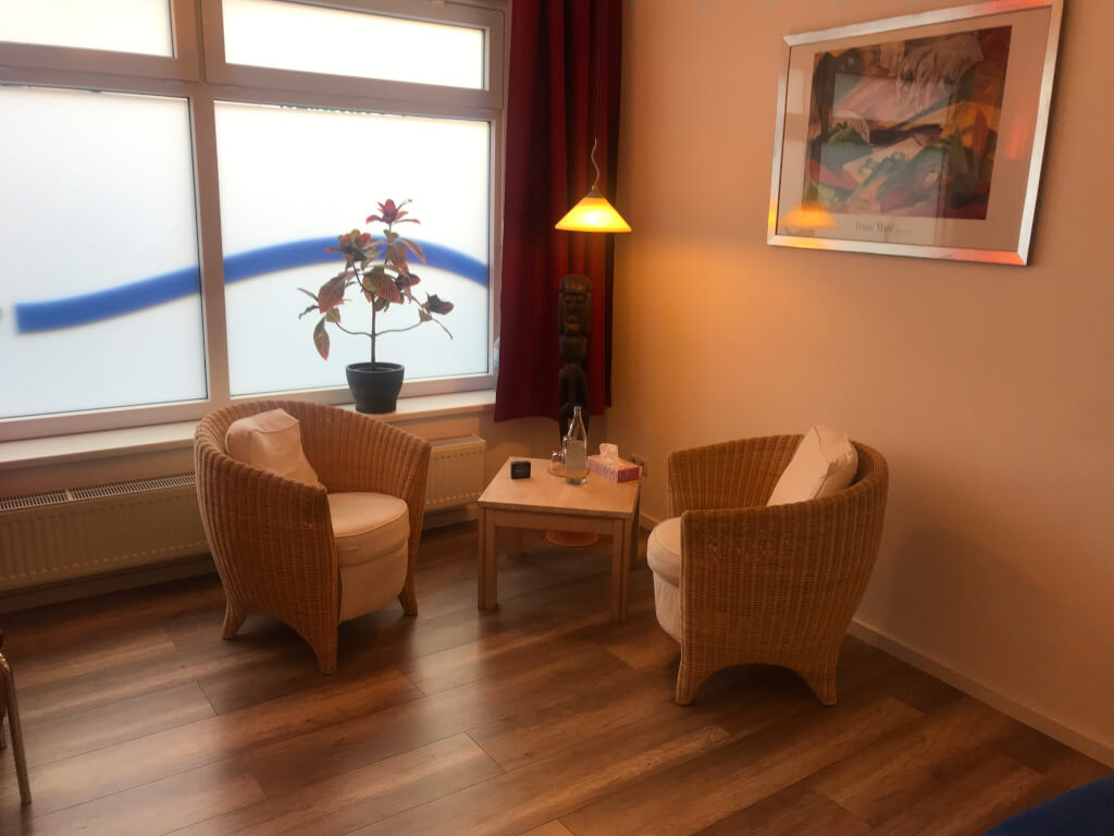 behandlungszimmer-1 Behandlungszimmer 1